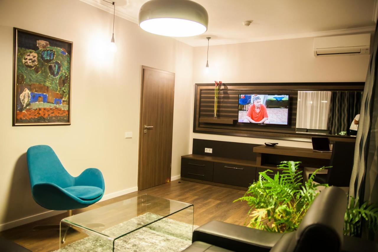 Business Class Apartment 克卢日-纳波卡 外观 照片