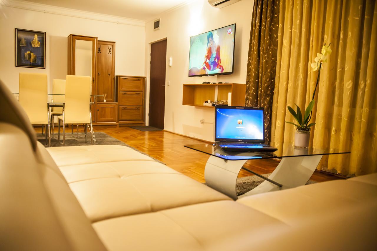Business Class Apartment 克卢日-纳波卡 外观 照片