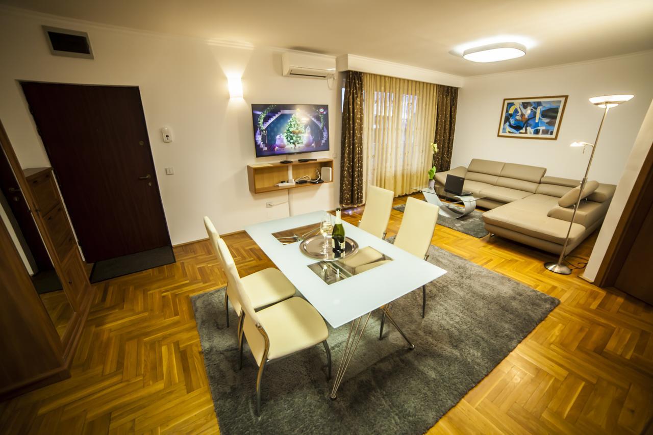Business Class Apartment 克卢日-纳波卡 外观 照片